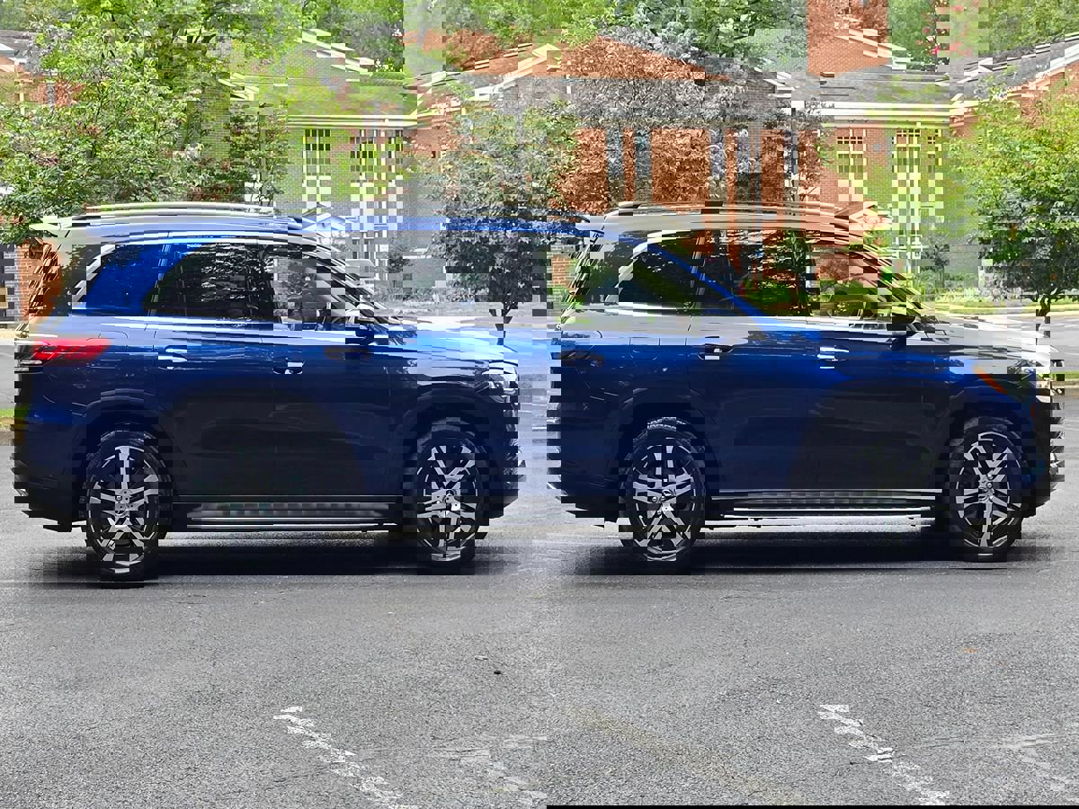 Used 2022 Mercedes-Benz GLS 450 4MATIC image 7