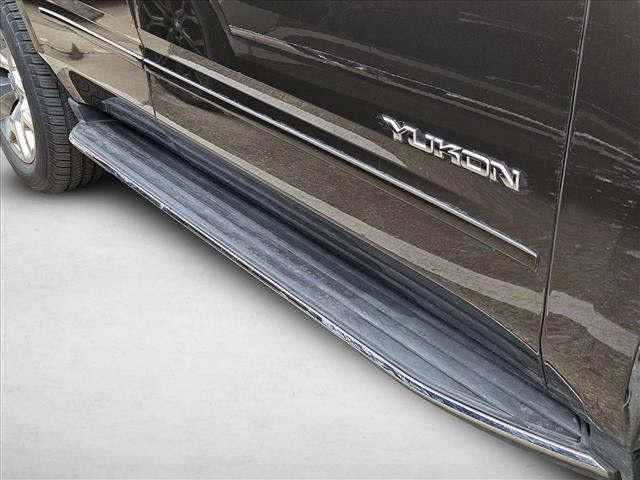 Used 2019 GMC Yukon SLT image 6