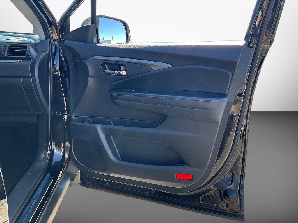 Used 2022 Honda Pilot Special Edition image 30