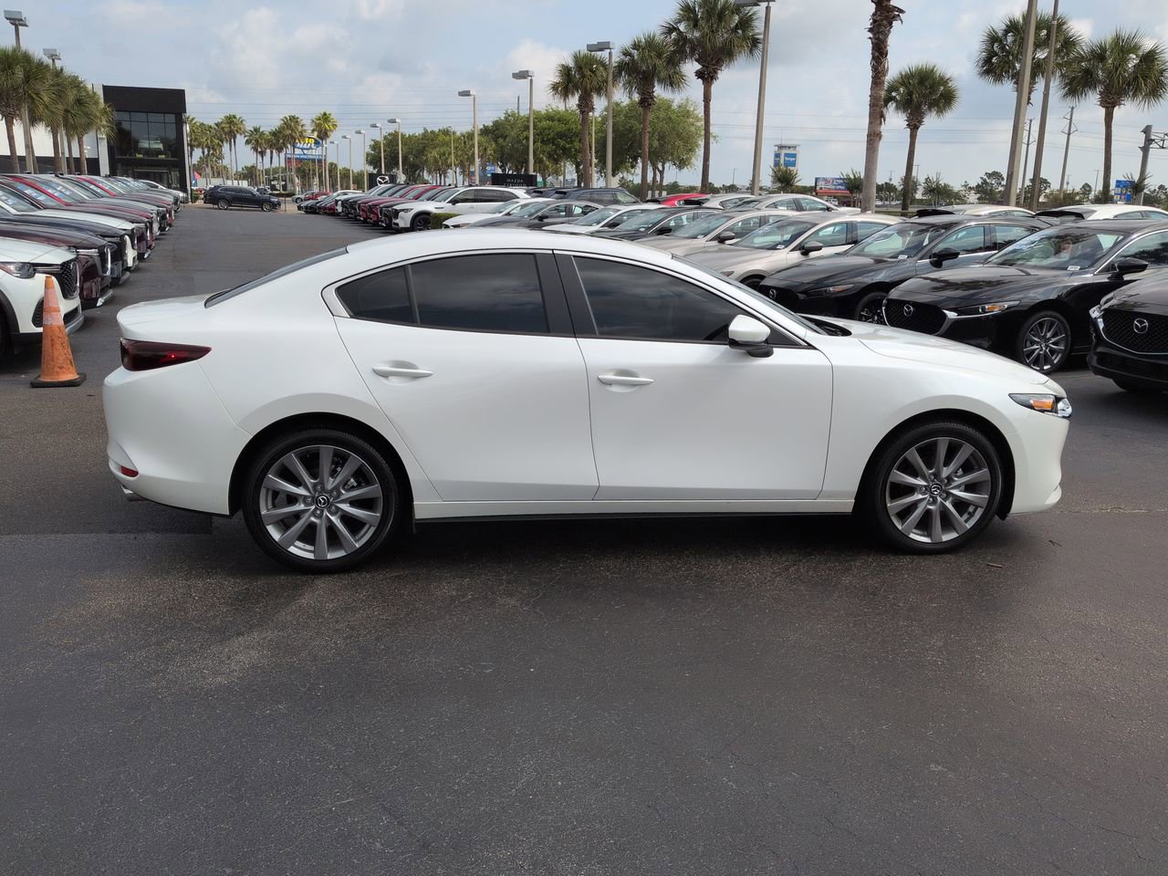 Used 2026 MAZDA MAZDA3 2.5 S Sedan w/ Preferred Pkg FWD image 3