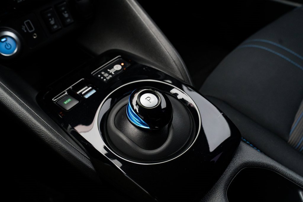 Used 2019 Nissan Leaf SV Plus w/ SV Plus Technology Package image 17