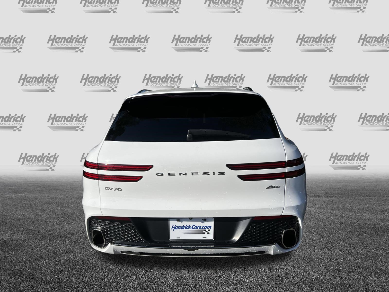 Used 2022 Genesis GV70 2.5T w/ Advanced Package image 8