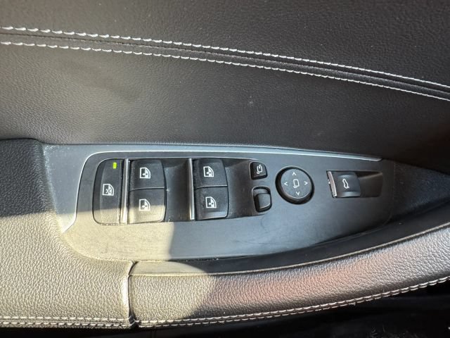 Used 2018 BMW X3 xDrive30i AWD/4WD image 13