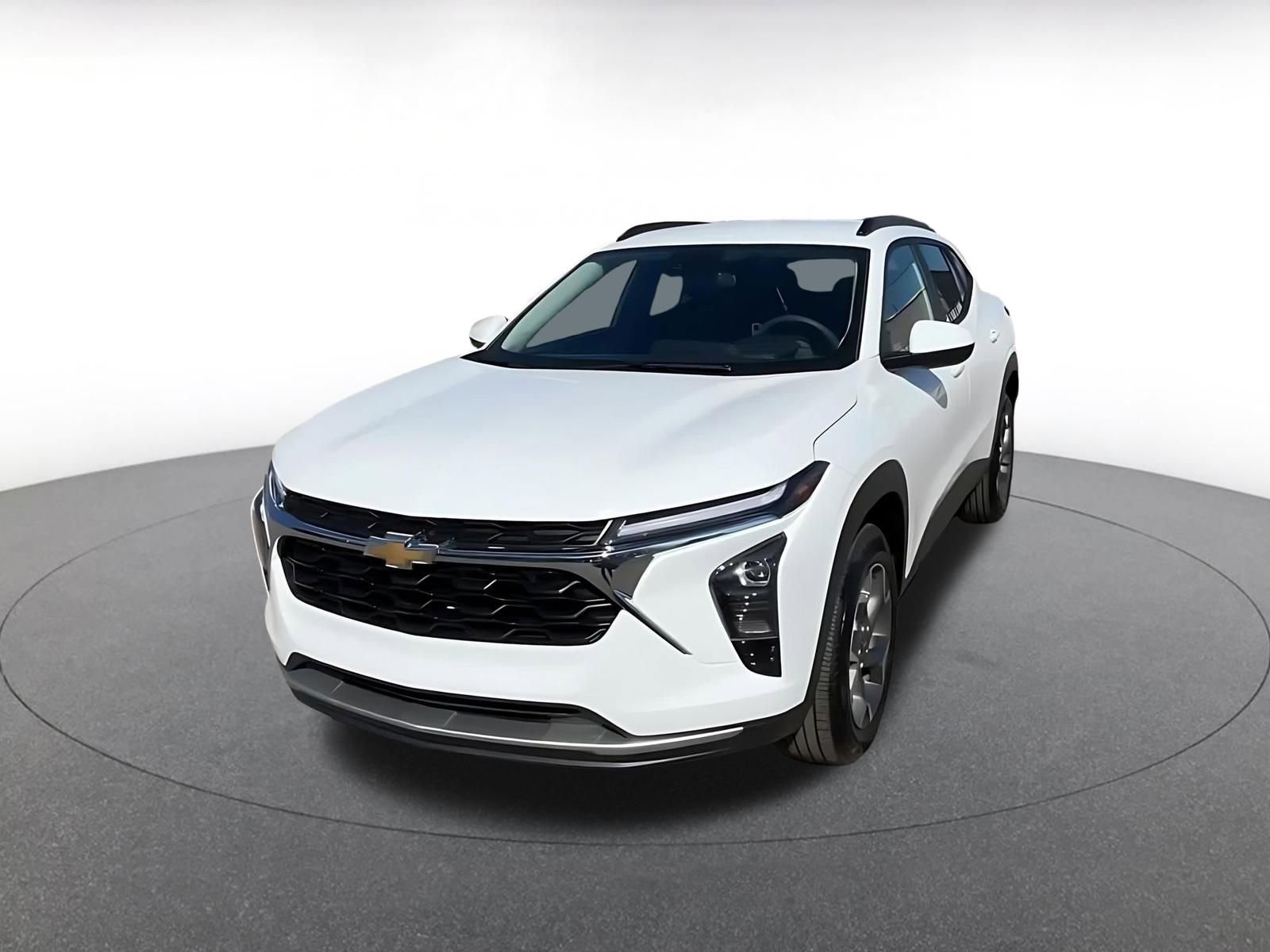 Used 2025 Chevrolet Trax LT image 7