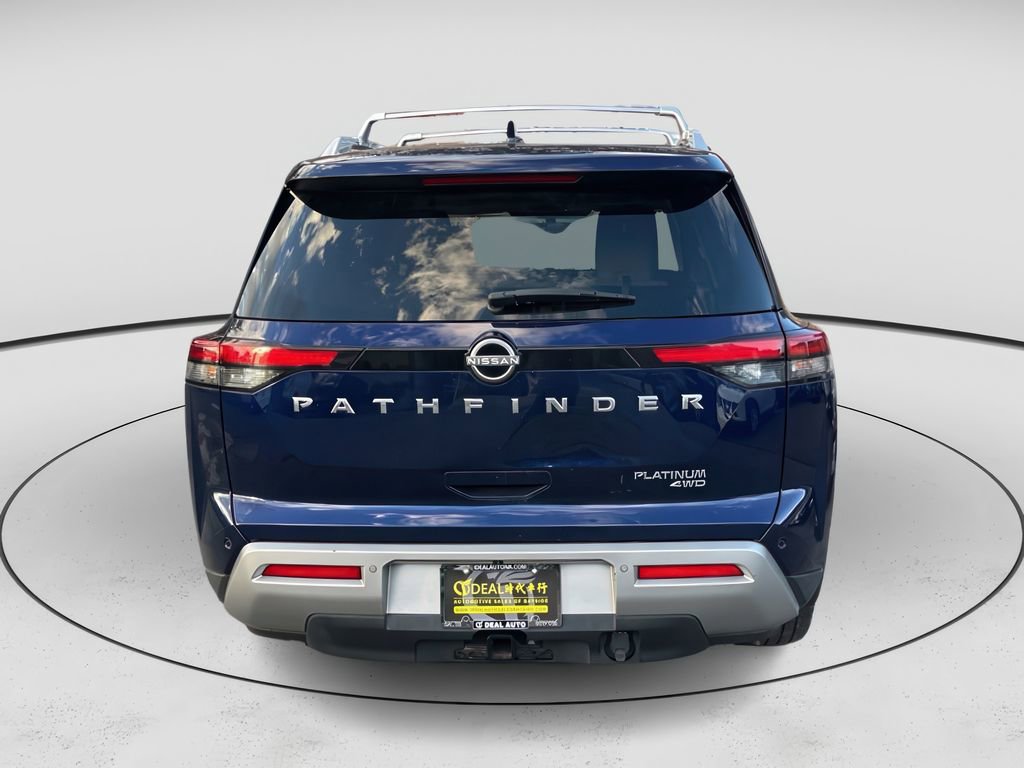 Used 2022 Nissan Pathfinder Platinum w/ Cargo Package image 4