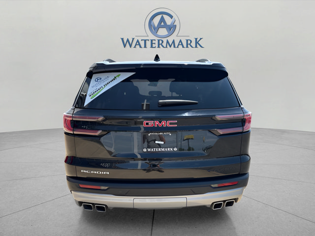 Used 2025 GMC Acadia Elevation FWD image 4