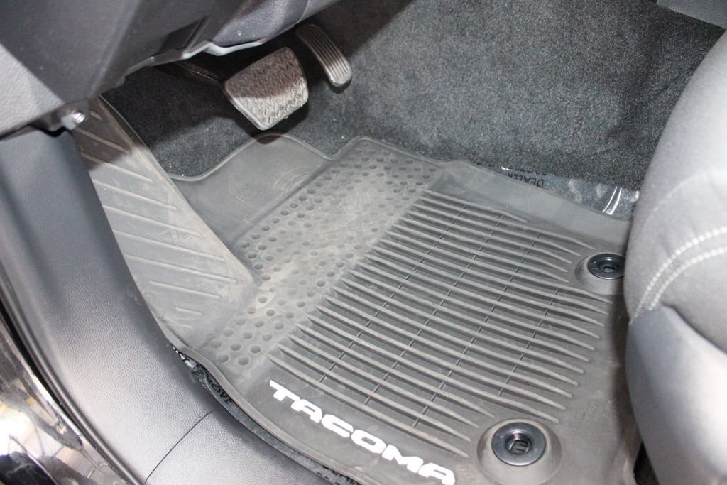 Certified 2025 Toyota Tacoma TRD Off-Road w/ TRD Off Road Upgrade Package AWD/4WD image 23