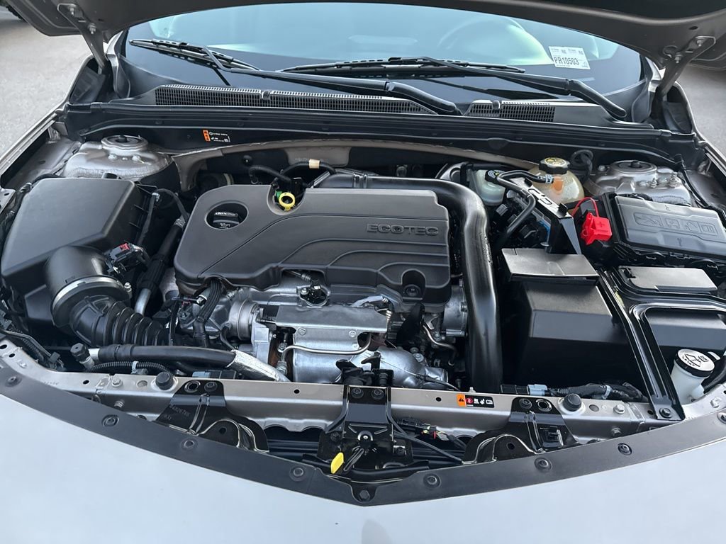 Used 2022 Chevrolet Malibu LT FWD image 24