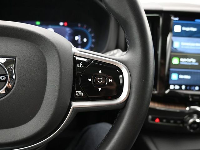 Used 2023 Volvo XC60 B5 Plus w/ Protection Package Premier image 25