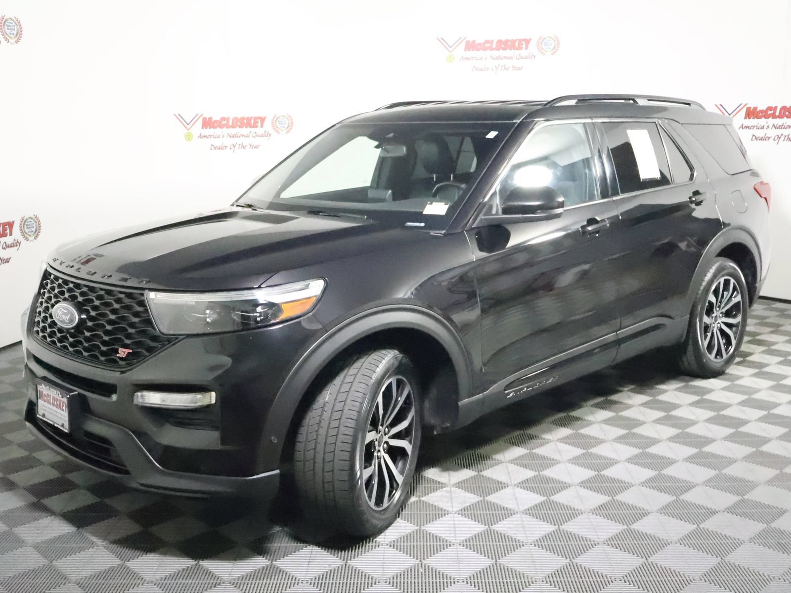 Used 2020 Ford Explorer ST w/ Premium Technology Package AWD/4WD image 16