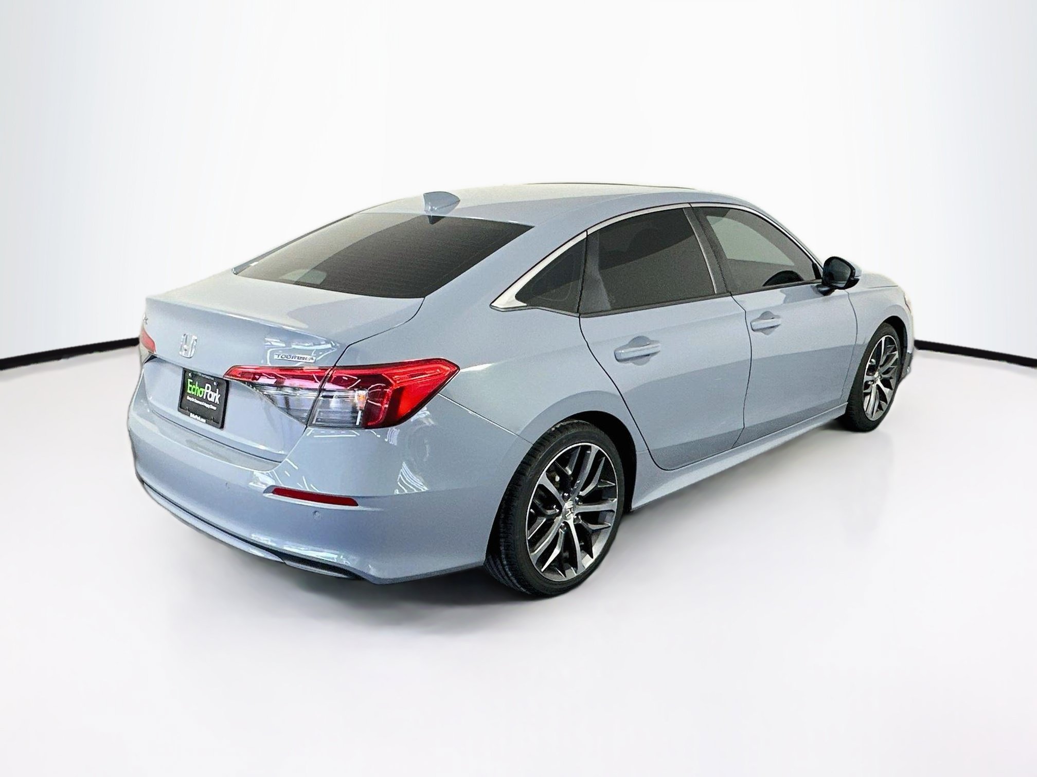 Used 2022 Honda Civic Touring image 9