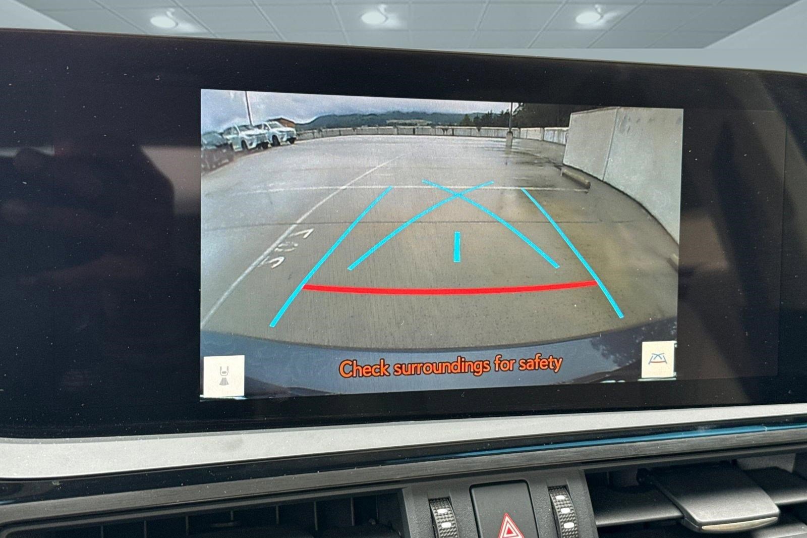 Used 2025 Lexus ES 300h w/ Premium Package FWD image 27