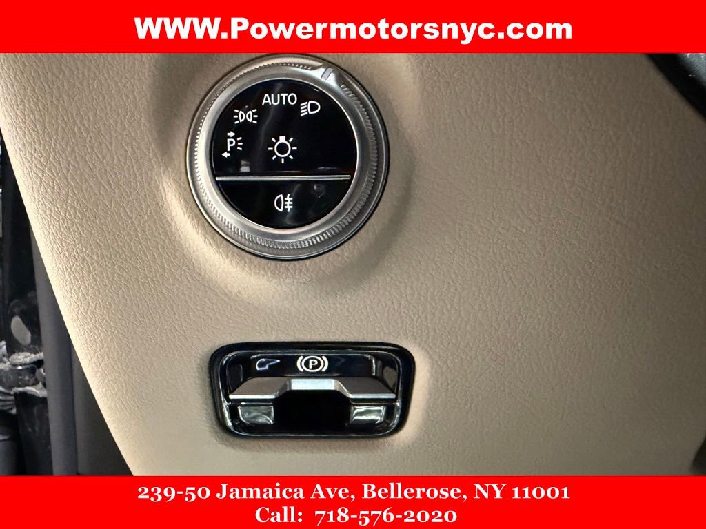Used 2022 Mercedes-Benz C 300 4MATIC Sedan image 30