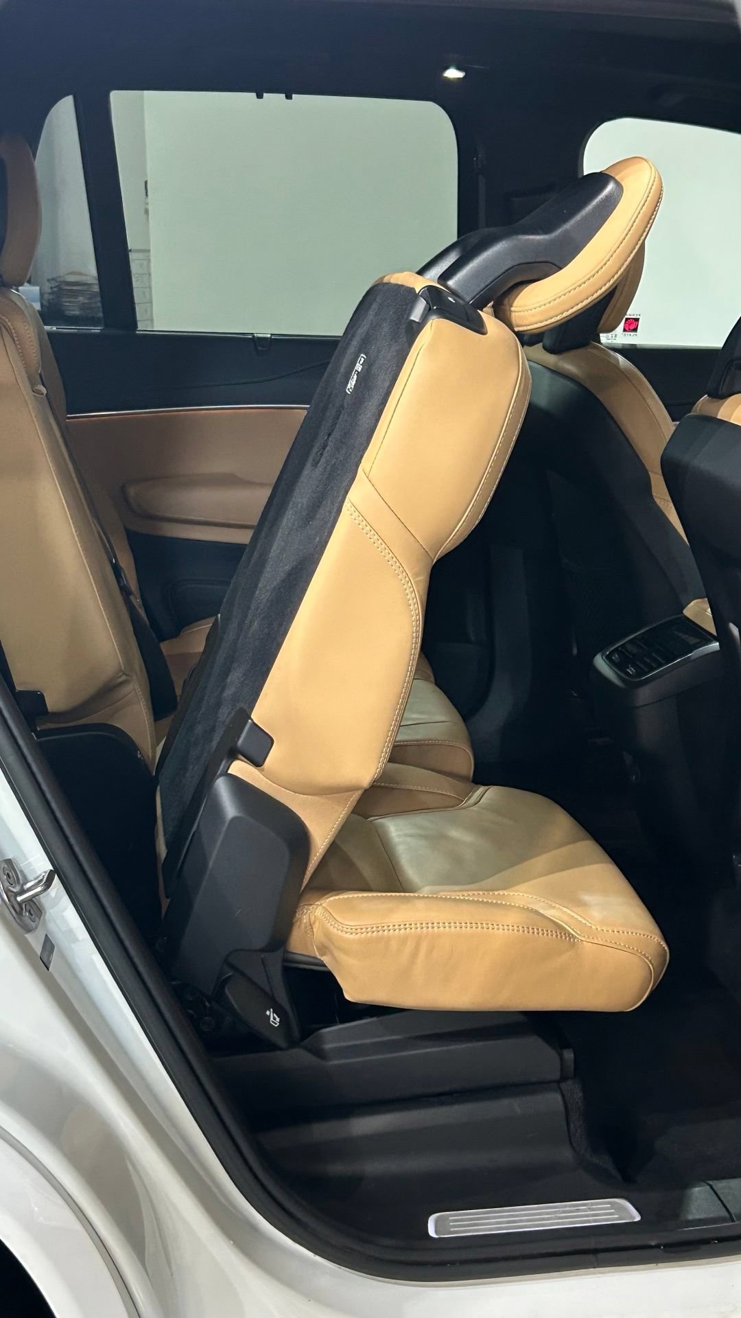Used 2023 Volvo XC90 B6 Ultimate w/ Protection Package Premier AWD/4WD image 71