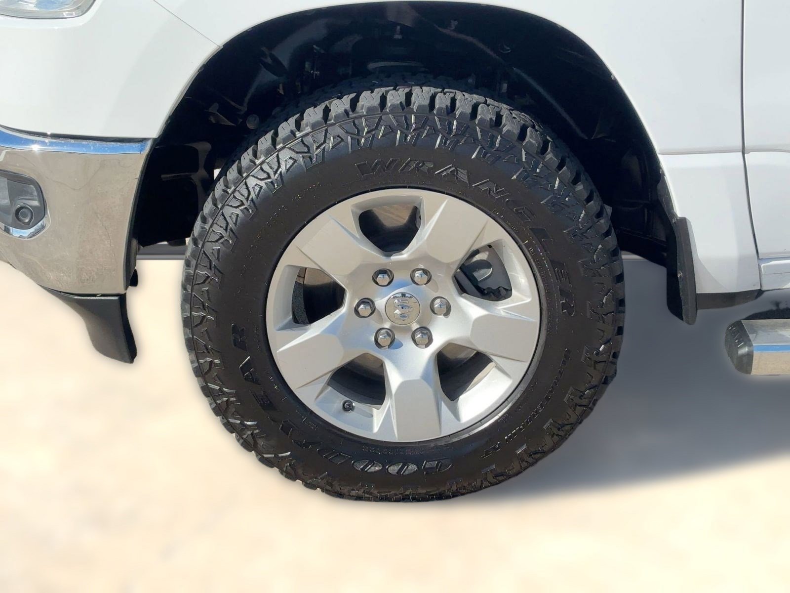 Certified 2023 RAM 1500 Big Horn image 12