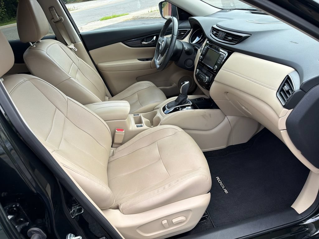 Used 2019 Nissan Rogue SL w/ Premium Package AWD/4WD image 45