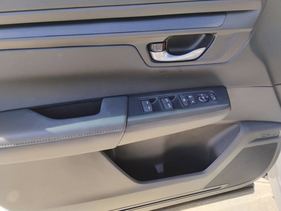 Certified 2023 Honda CR-V EX image 32