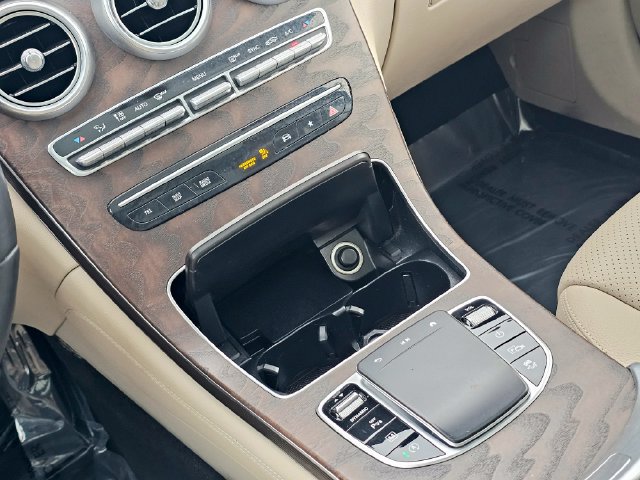 Certified 2021 Mercedes-Benz GLC 300 4MATIC image 35