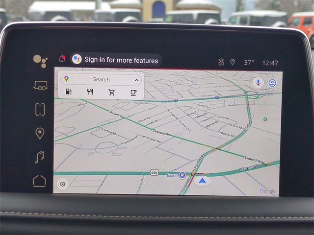 Used 2024 GMC Yukon SLT w/ SLT Luxury Package image 21