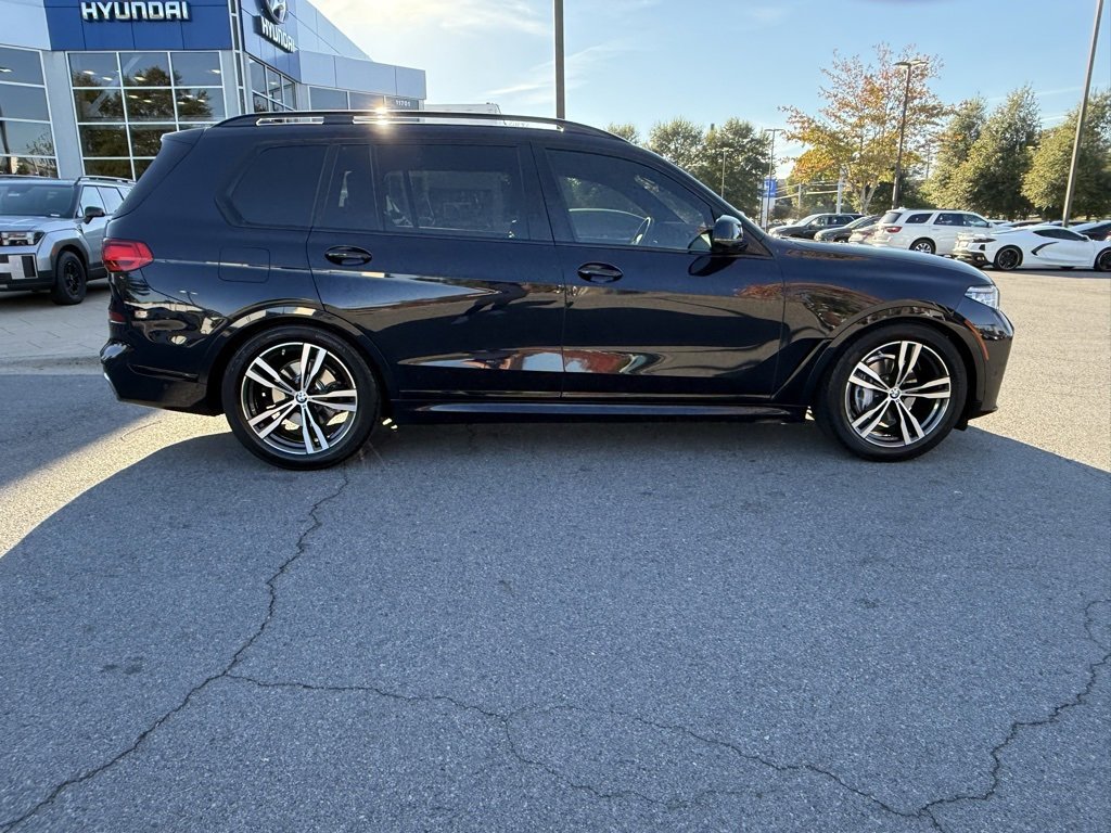 Used 2022 BMW X7 xDrive40i w/ M Sport Package image 14