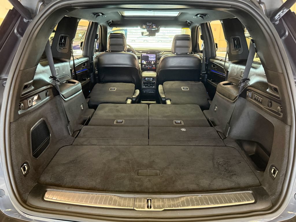 Used 2021 Jeep Grand Cherokee L Overland w/ Luxury Tech Group IV RWD image 56