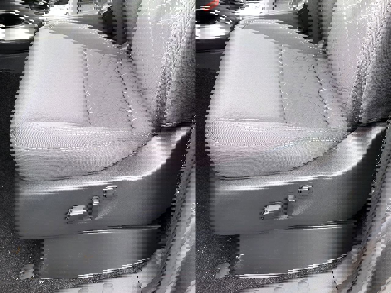 New 2026 Nissan Frontier SV w/ Tow Package image 22