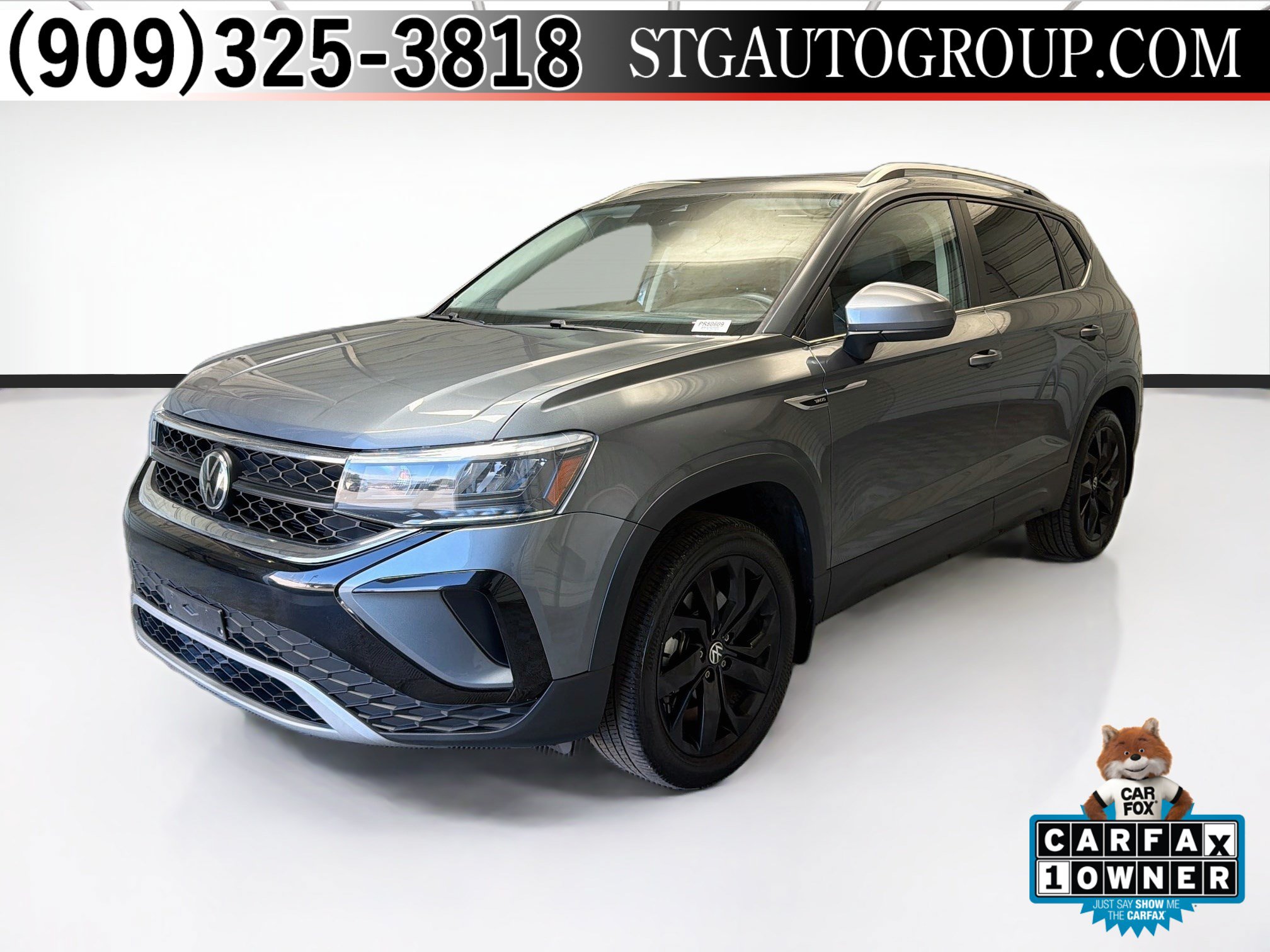 Used 2023 Volkswagen Taos SE w/ Panoramic Sunroof Package