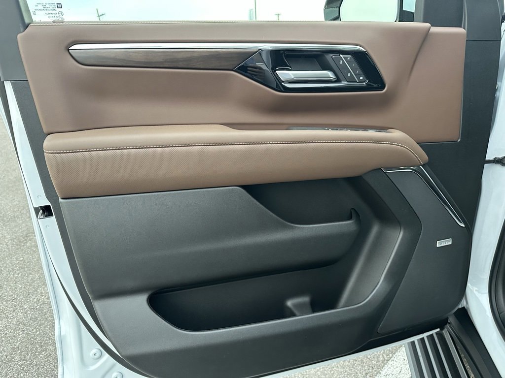 New 2026 Chevrolet Tahoe High Country image 23
