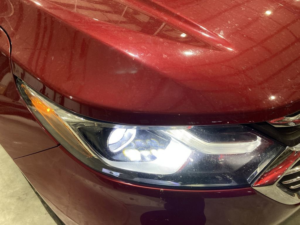 Used 2018 Chevrolet Equinox Premier image 17