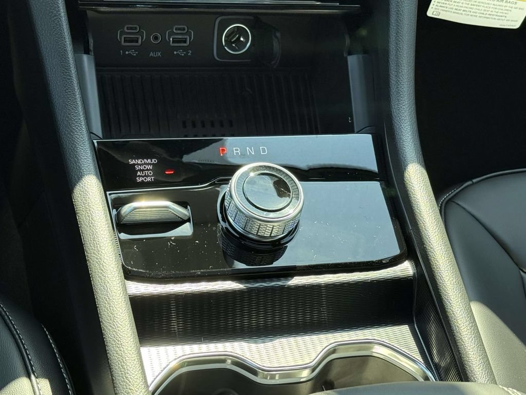 New 2027 Jeep Grand Cherokee Limited AWD/4WD image 22