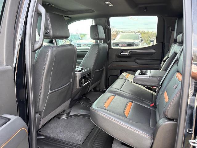 Used 2025 GMC Sierra 1500 AT4 w/ AT4 Premium Package image 9