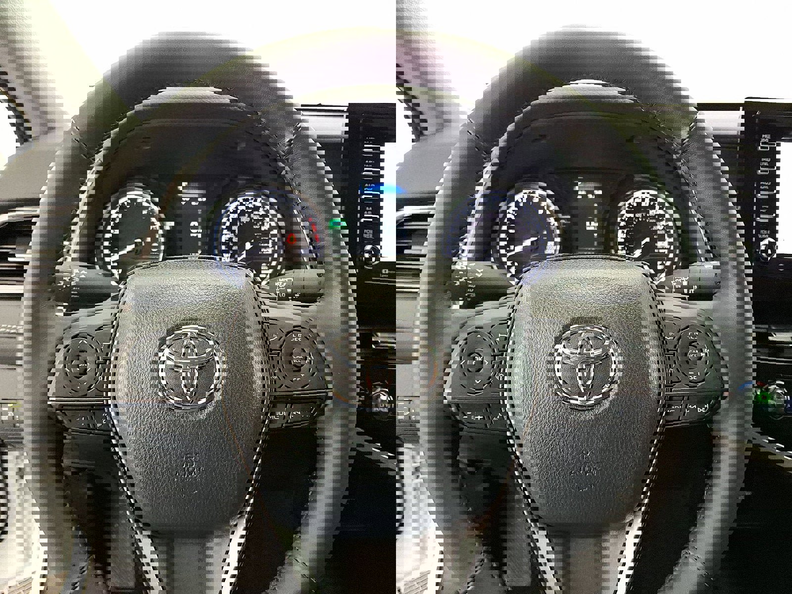 Certified 2024 Toyota Camry SE w/ Cold Weather Package image 16