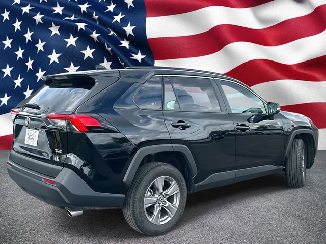 Used 2025 Toyota RAV4 XLE FWD image 7