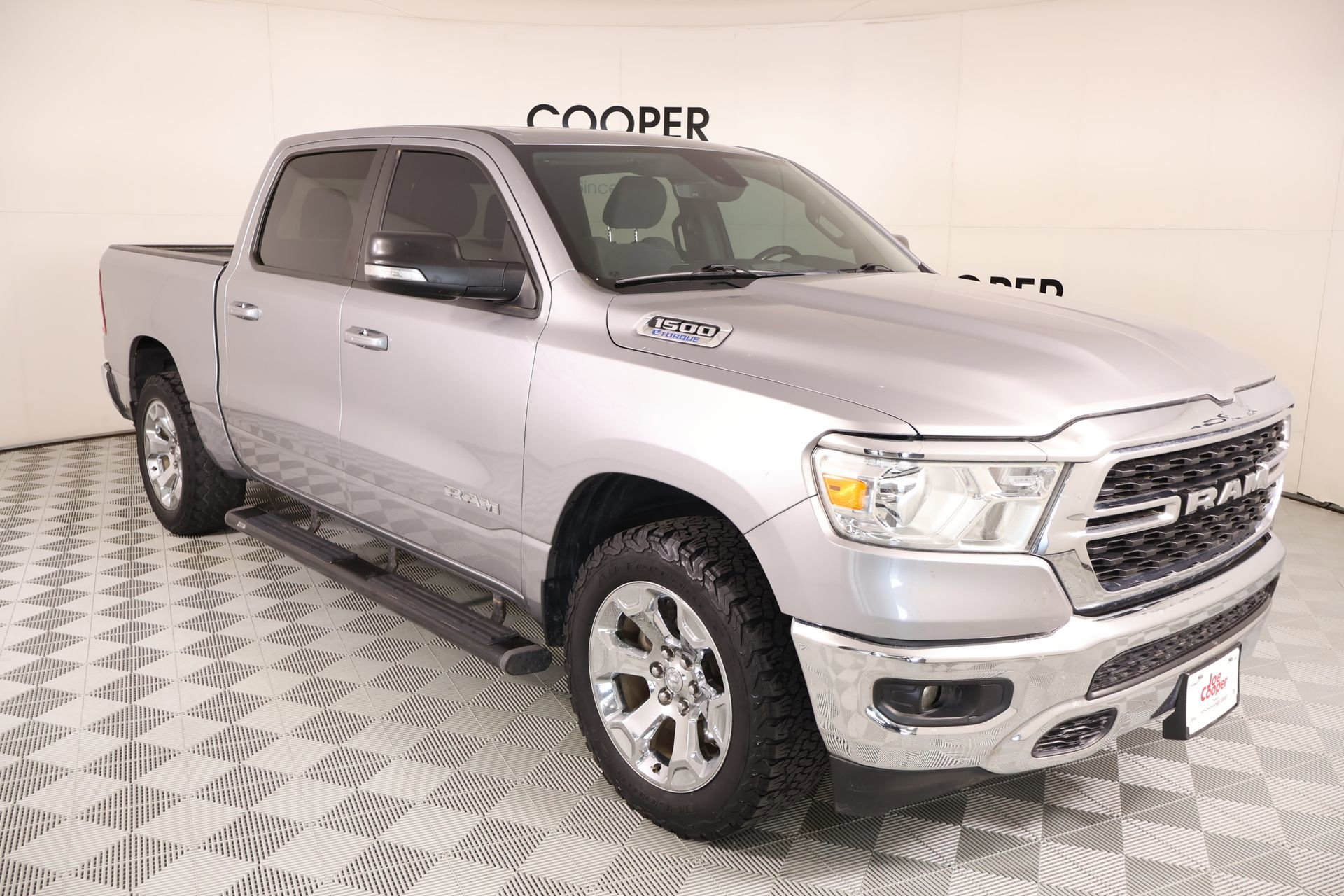 Used 2022 RAM 1500 Big Horn AWD/4WD image 1
