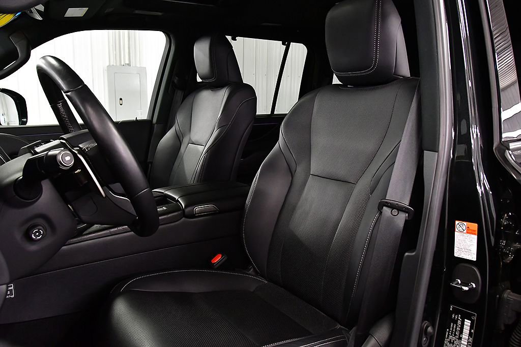 Used 2024 Lexus LX 600 4WD w/ Appearance Package image 28