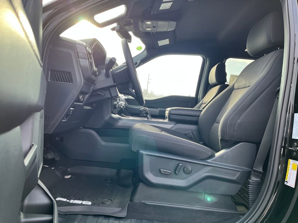 New 2025 Ford F150 XLT w/ Equipment Group 302A MID image 9