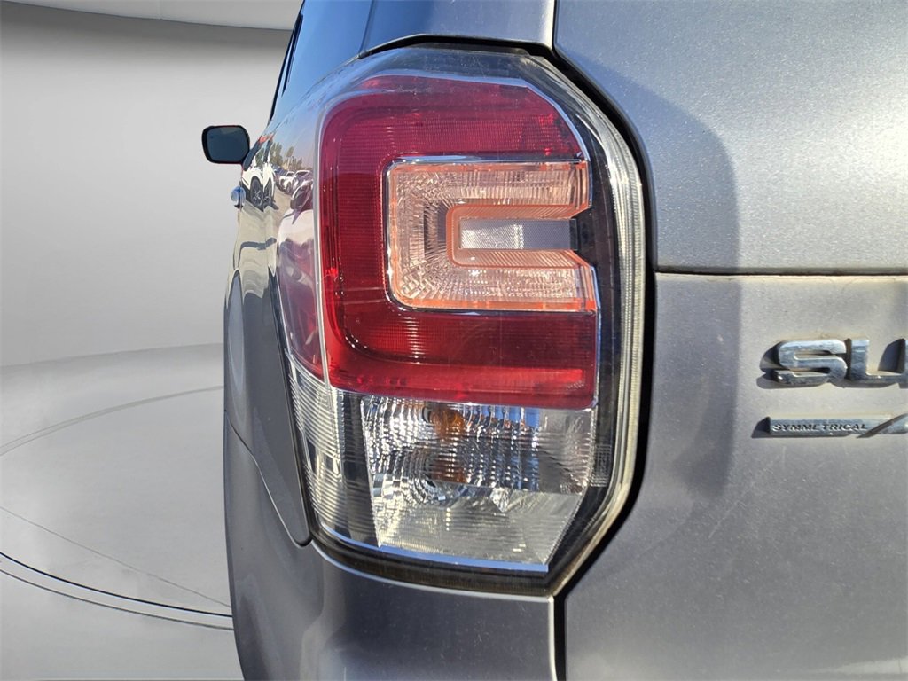 Used 2018 Subaru Forester 2.5i w/ Alloy Wheel Package image 8