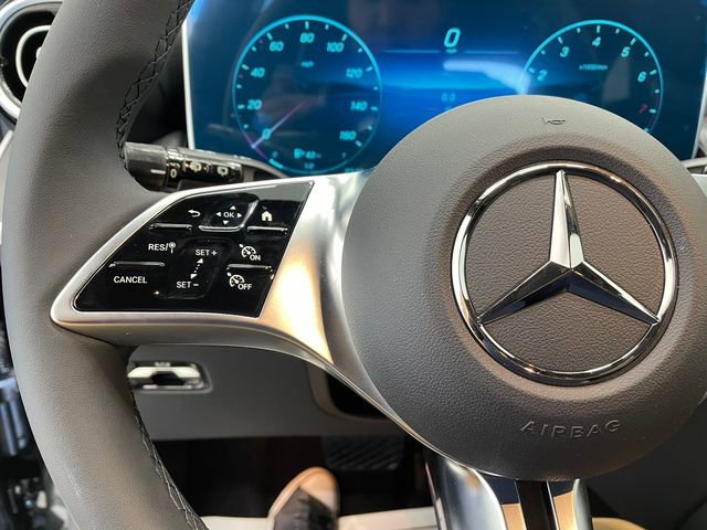 New 2026 Mercedes-Benz GLC 300 image 23