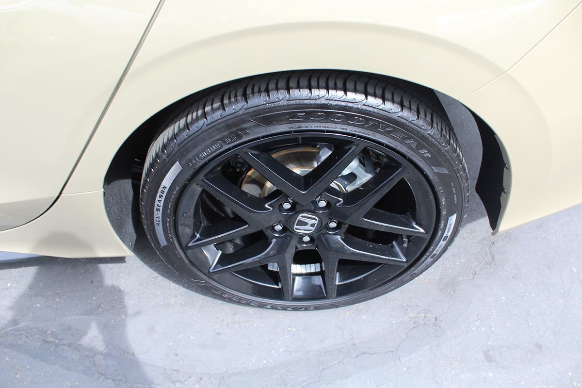Used 2025 Honda Civic Sport image 12