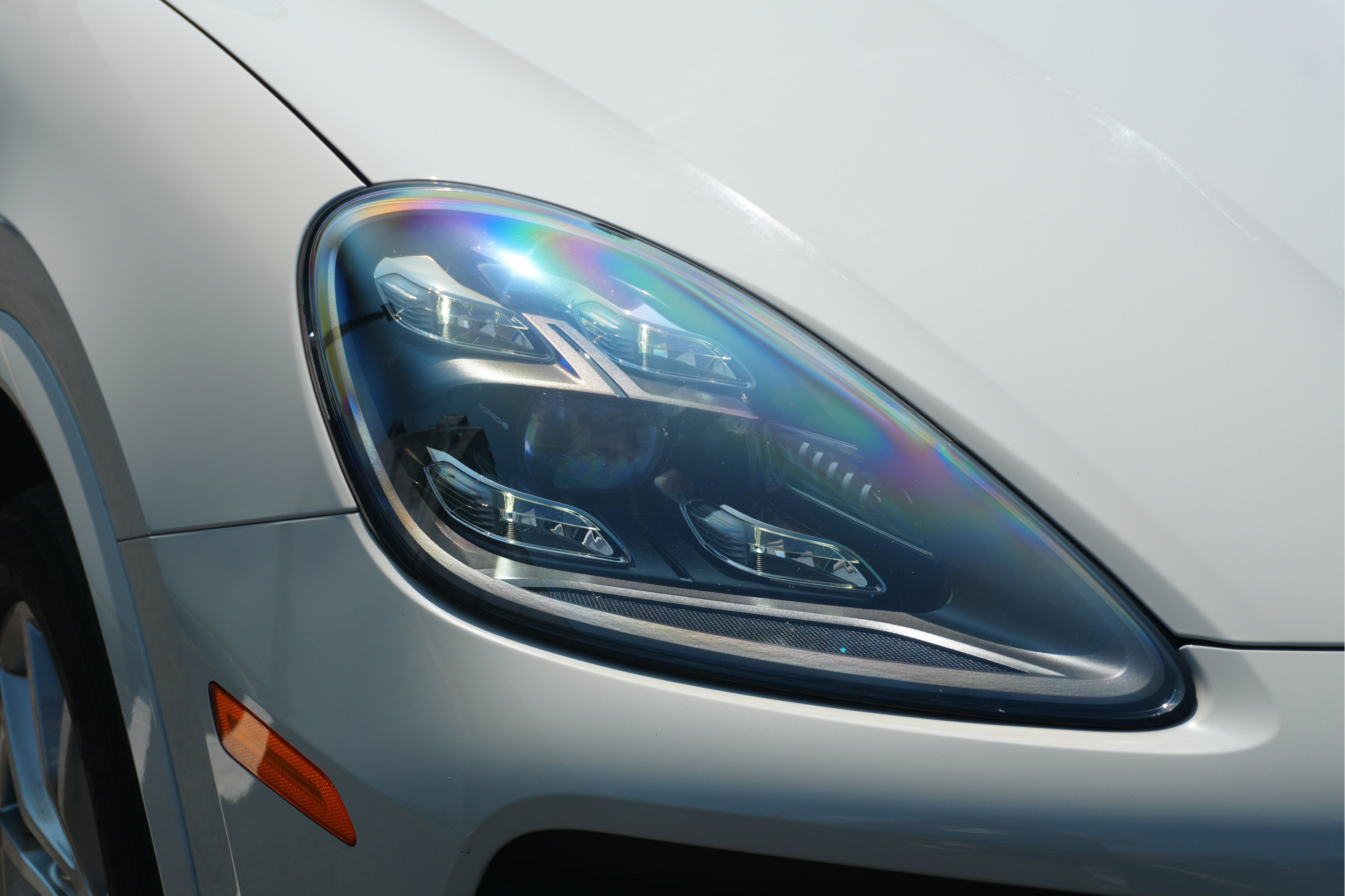 Used 2022 Porsche Cayenne S AWD/4WD image 47