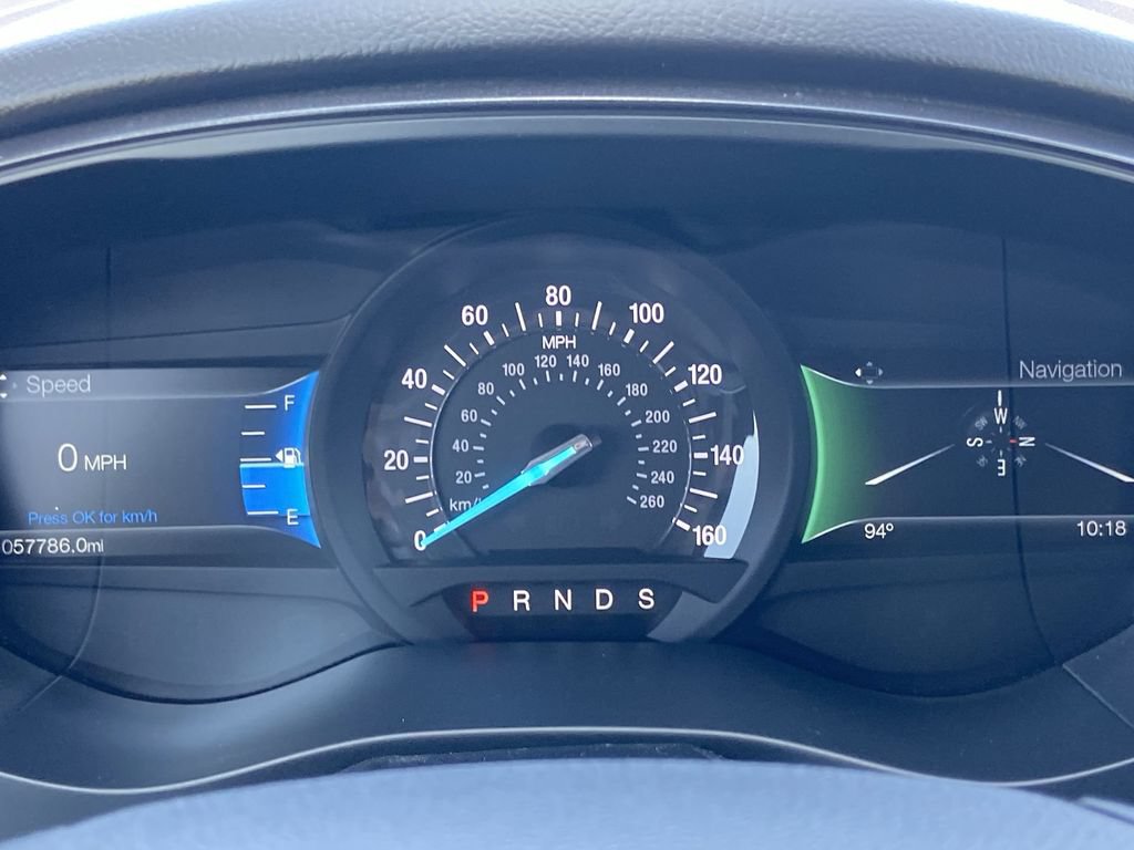 Used 2018 Ford Fusion SE w/ Equipment Group 201A FWD image 7