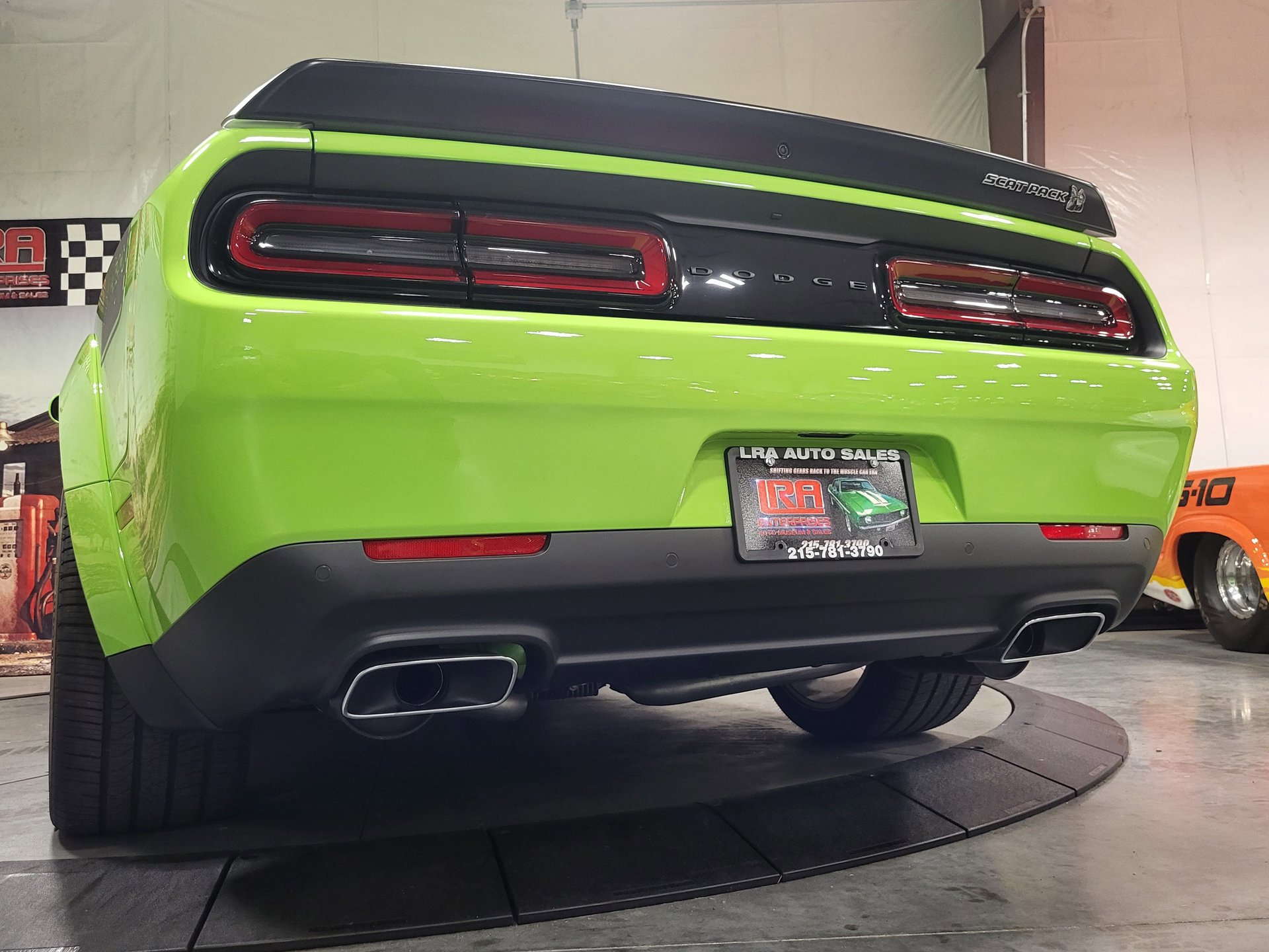 Used 2023 Dodge Challenger R/T Scat Pack image 5