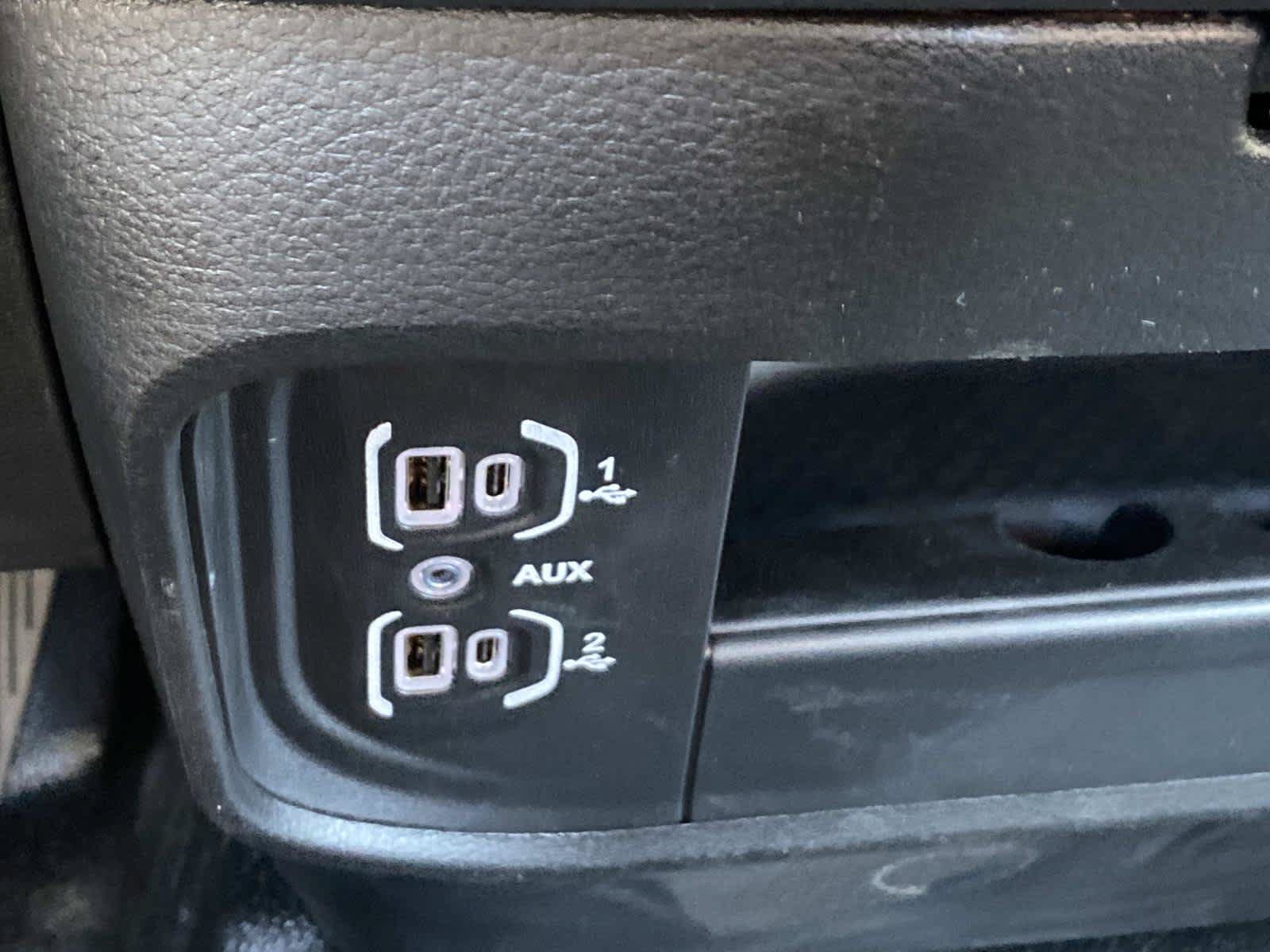 New 2026 RAM 3500 Tradesman AWD/4WD image 10
