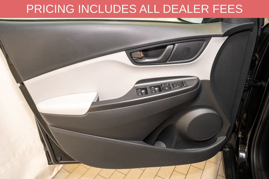 Used 2022 Hyundai Kona SEL AWD/4WD image 10