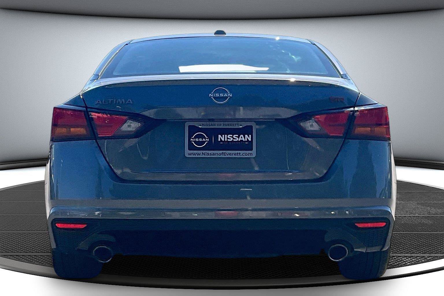 Used 2024 Nissan Altima 2.5 SR FWD image 6