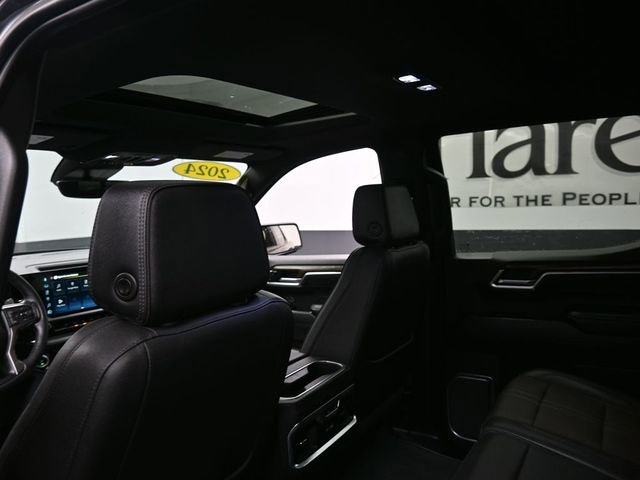 Used 2024 Chevrolet Silverado 1500 High Country w/ Midnight Edition image 24