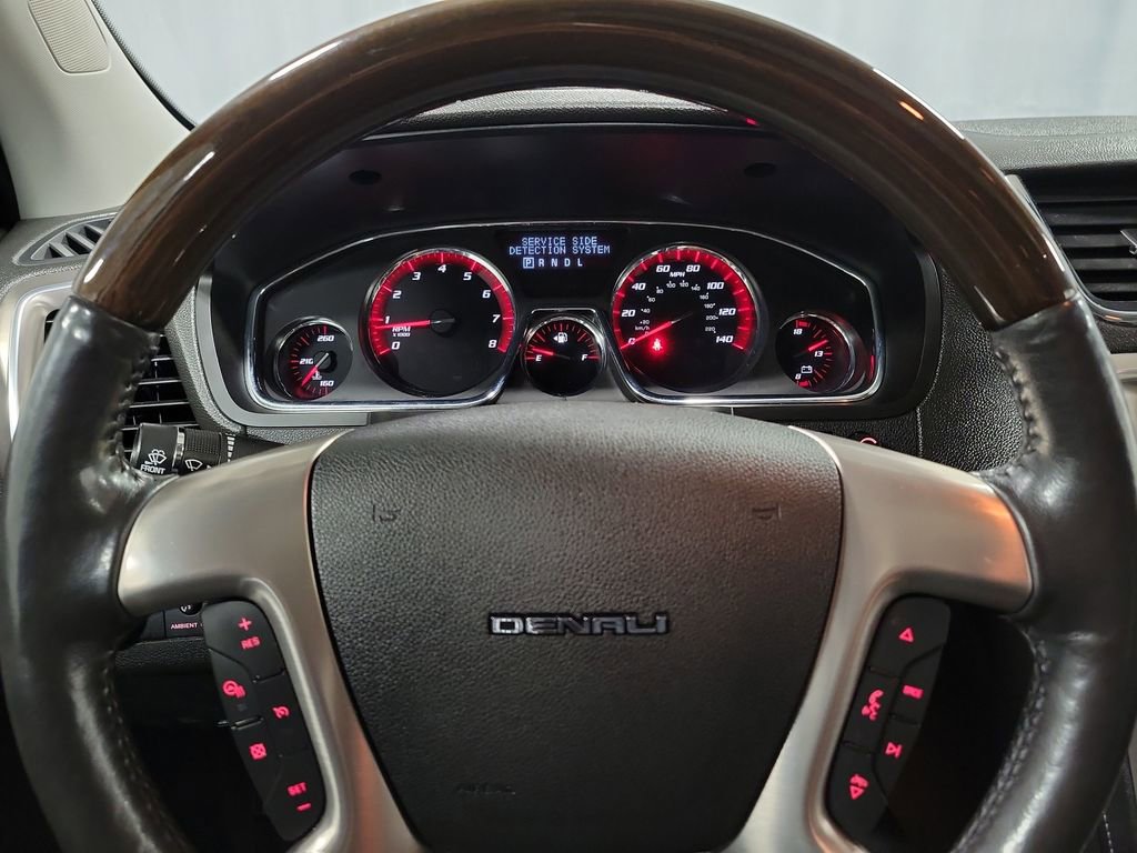Used 2015 GMC Acadia Denali image 16