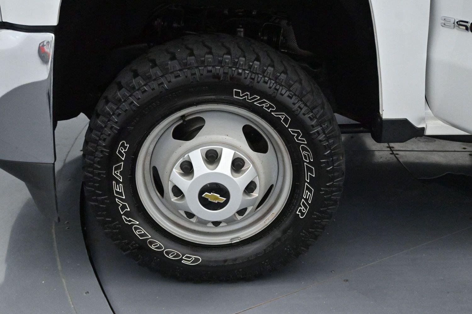 Used 2015 Chevrolet Silverado 3500 W/T w/ WT Convenience Package RWD image 28