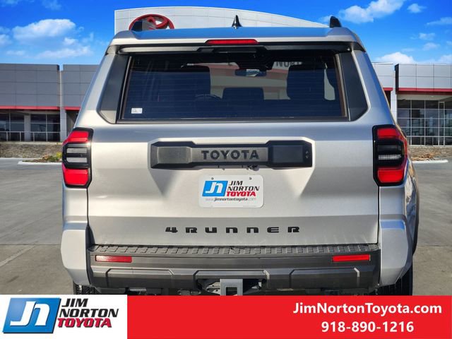 Used 2025 Toyota 4Runner SR5 image 6