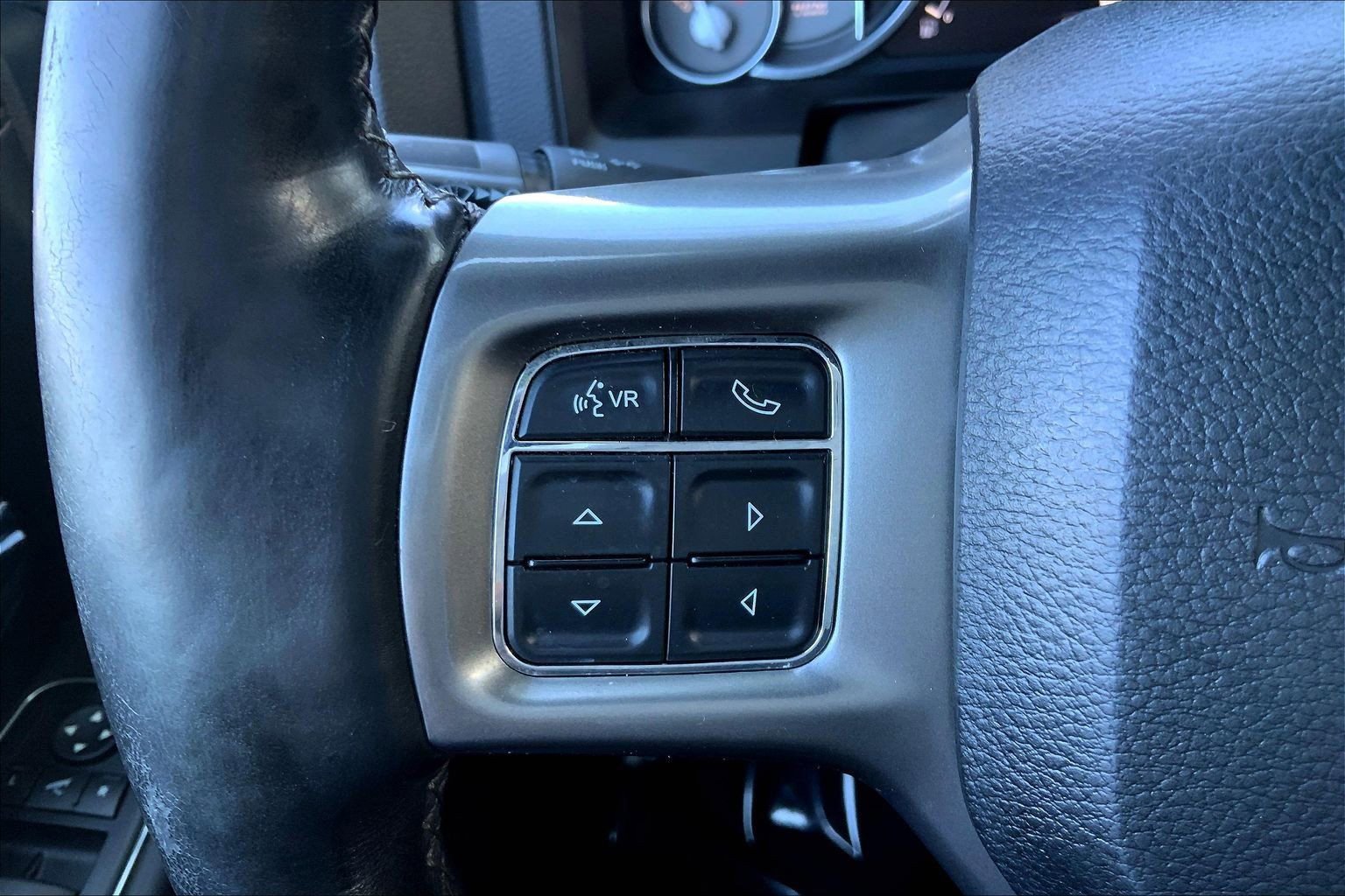 Used 2017 RAM 1500 Limited AWD/4WD image 18